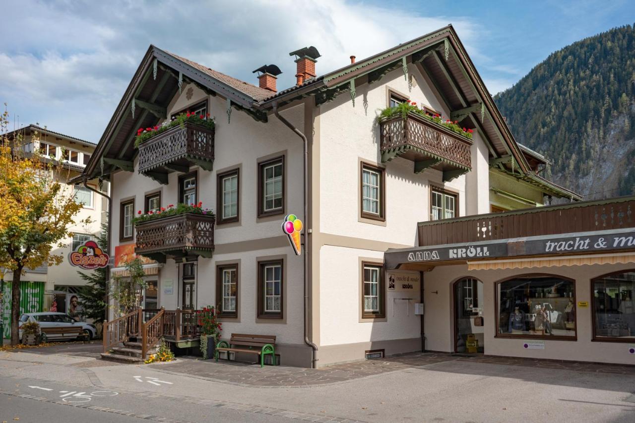 Ferienwohnungen Stefan Kroell Mayrhofen Esterno foto