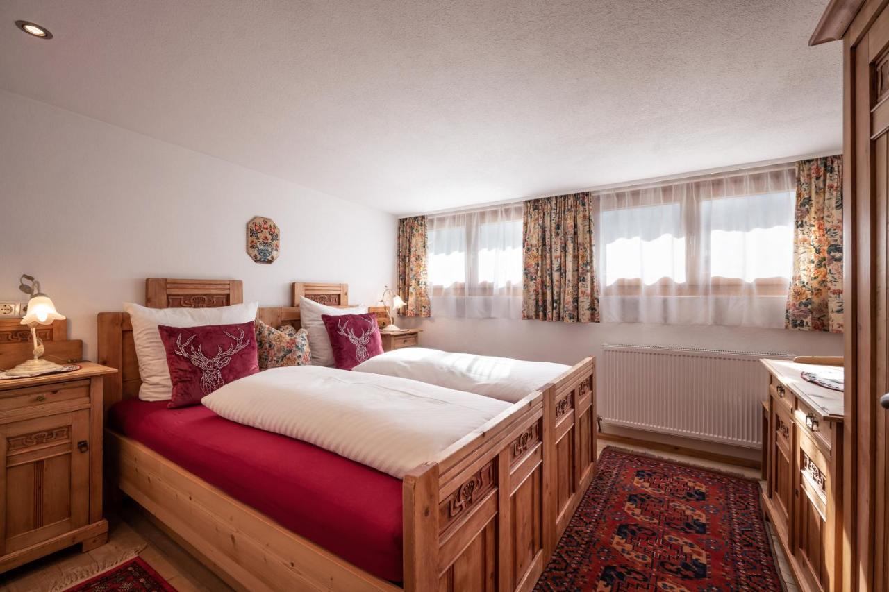 Ferienwohnungen Stefan Kroell Mayrhofen Esterno foto